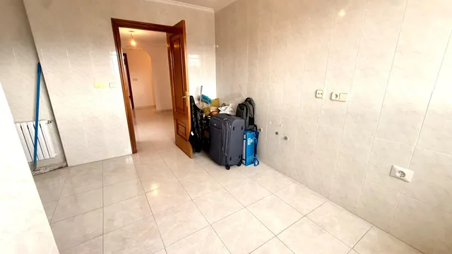 Piso de calidad en venta en el corazón de Maceda con Garaje. 140 m2 útiles. Entrar a vivir. — 15