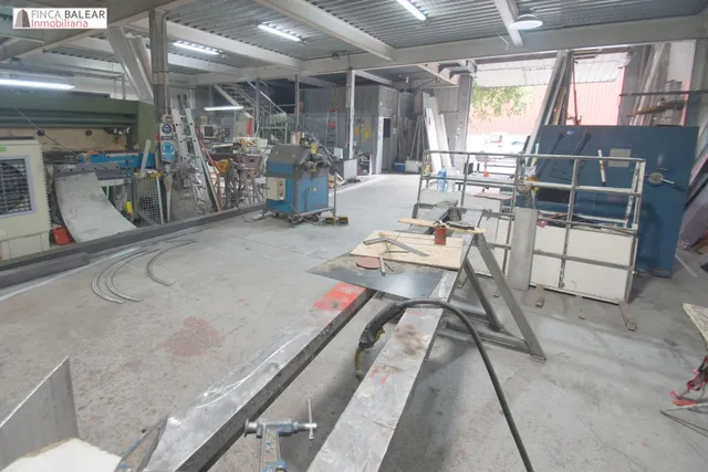 Nave industrial 3 habitaciones 430m² en venta - Sa Indiotería - Son Castelló — 15