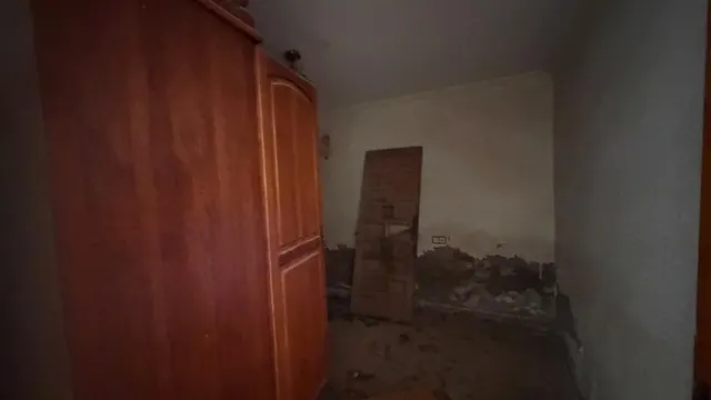 Venta de casa de campo con terreno en Baños y Mendigo. — 29