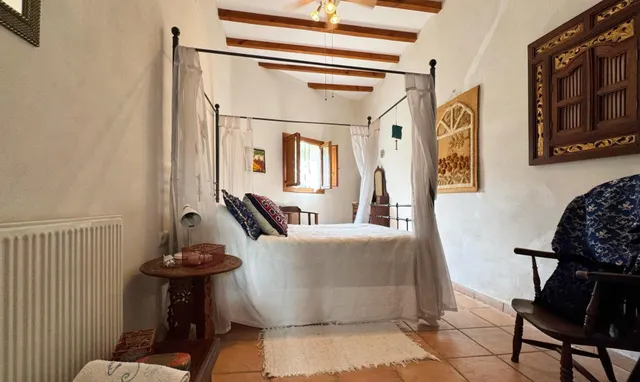 Casa de Pueblo 6 habitaciones 255m² en venta - Comunidad valenciana — 29