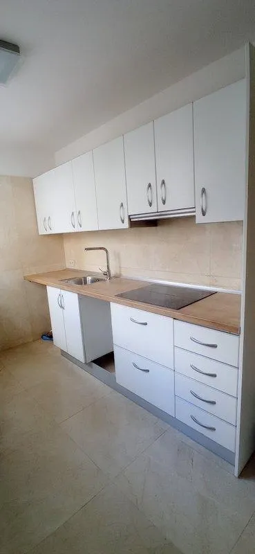PISO CON TERRAZA EN ALQUILER EDIFICIO ZAIDA EN GRANADA — 12