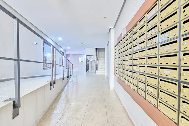 Reformada vivienda de 1 habitación con piscina — 38