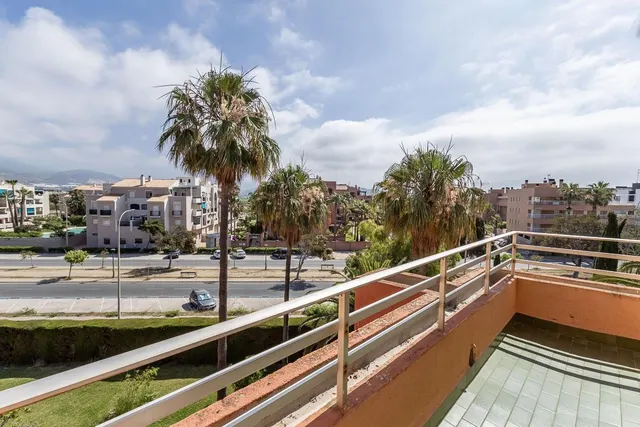 Piso en Jardines del Mar, Salobreña. — 25