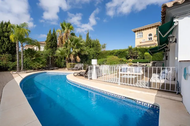 Chalet 4 habitaciones 223m² en venta - South of spain — 4