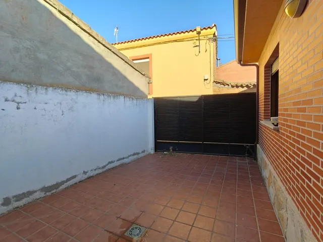 Chalet a la venta en San Morales — 29