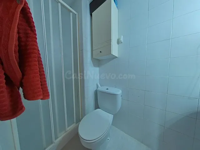Amplio y Luminoso Piso en el Centro de Salou con Piscina — 18