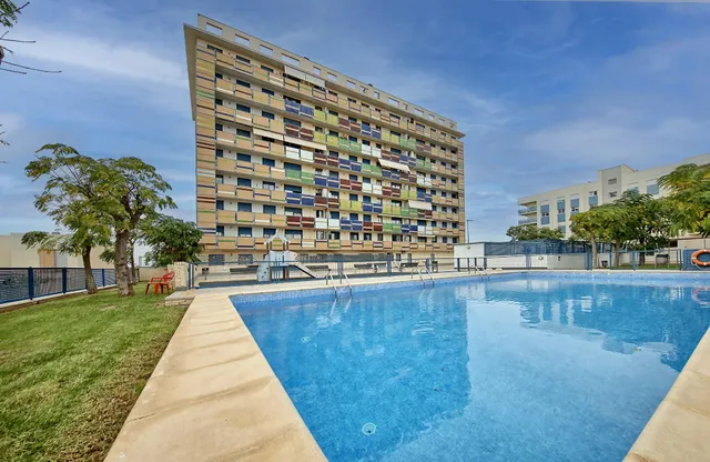 PISO CON VISTAS! TERRAZA INCREIBLE. 3 HB, PLAZA DE GARAJE y TRASTERO. — 31