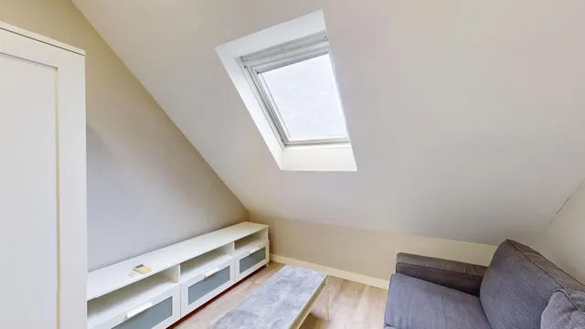 SERVICHECK ALQUILA ATICO DE 1 habitación EN CIUDAD LINEAL — 9