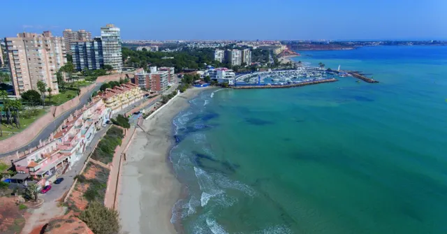 ÁTICO DE NUEVA CONSTRUCCIÓN DE 2 DORM . EN CAMPOAMOR — 15