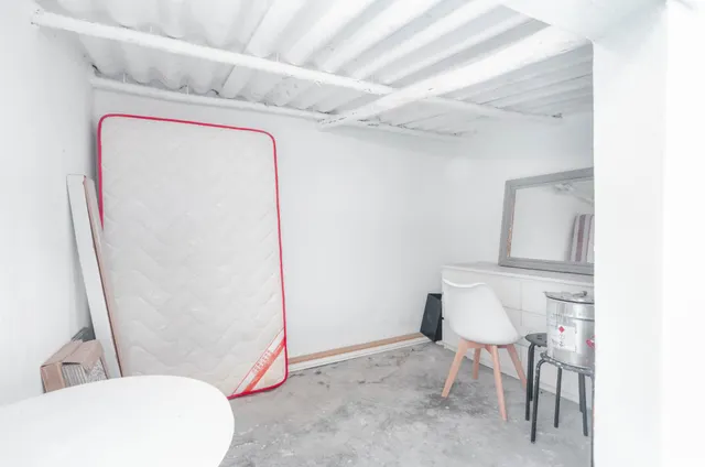 Bajo reformado con terraza privada de 30 m2 orientada al sur en Avilés — 26