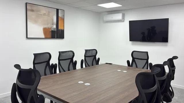 Oficinas en calle Xàtiva desde 500€/mes - foto 2