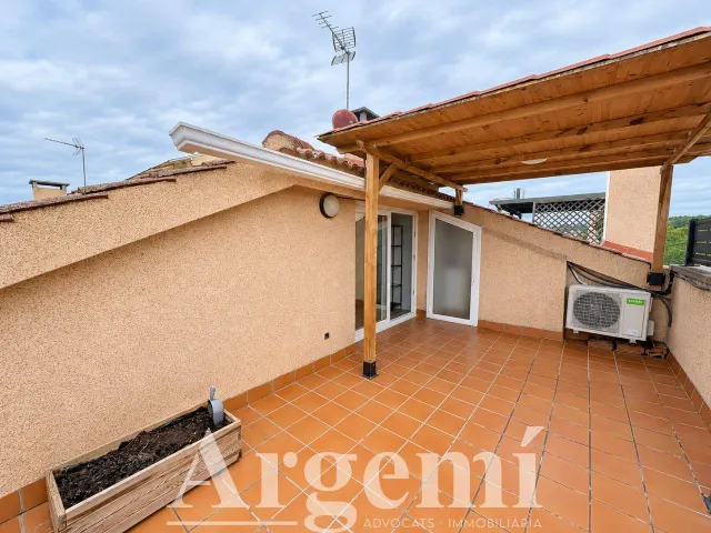 Duplex en alquiler en Palau-solità i Plegamans — 23