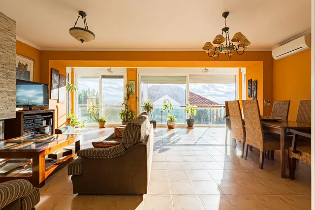 Chalet independiente con piscina junto al Club de Golf en Al