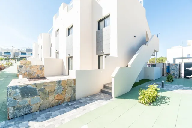 Bungalow en planta baja en Los Balcones(Torrevieja) — 6
