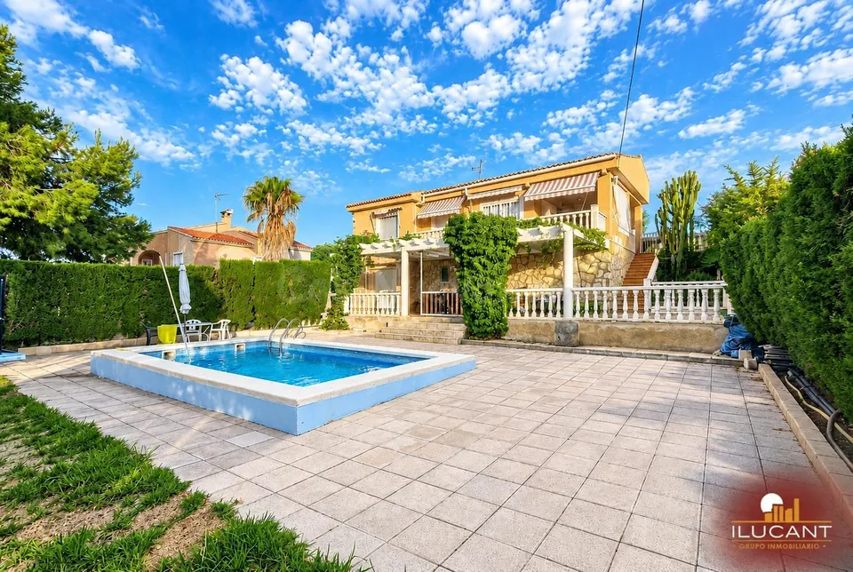 EN CAMPELLO EL CHALET DE TUS SUEÑOS