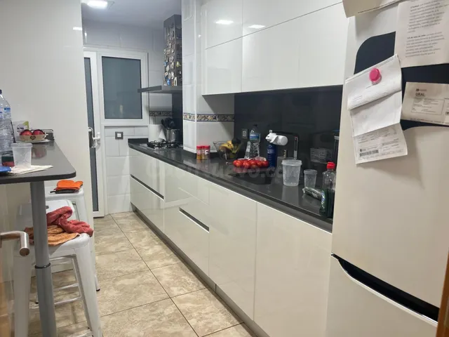 CENTRICO ZONA AJUNTAMENT LISTO PARA ENTRAR