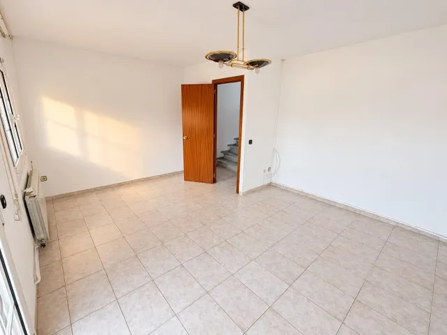 VENTA CASA EN IGUALADA ZONA SET CAMINS TERRAZAS, GARAJE Y PISCINA COMUNITARIA!! — 15