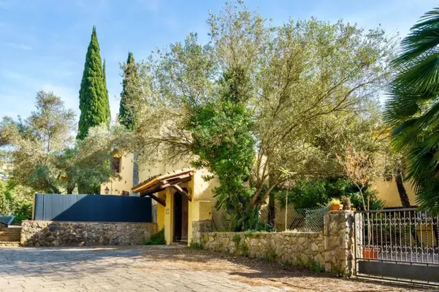 MASIA con permisos para licencia de actividades e HIPICA — 3