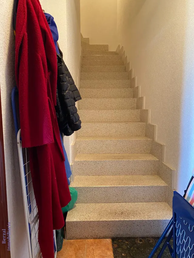 Adosado en Hormilla, tres habitaciones, dos baños, terraza de dieciocho metros. — 11