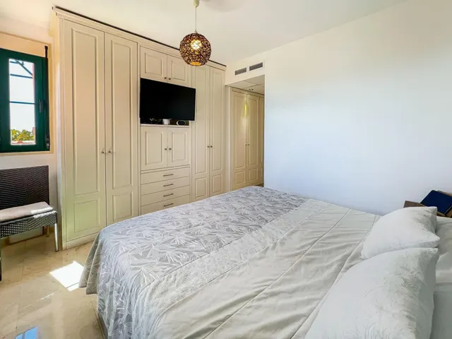 Apartamento 3 habitaciones 115m² en venta - Sierra cortina — 28