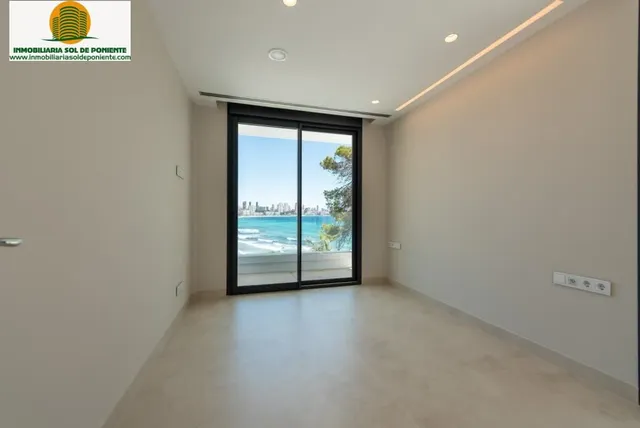 Duplex de lujo en primera linea Benidorm. — 13