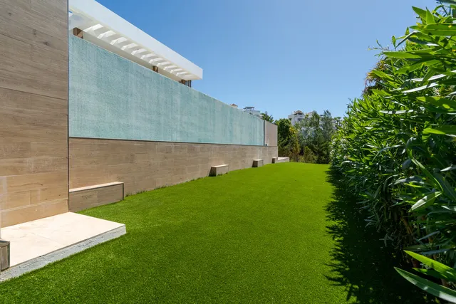 Chalet 5 habitaciones 625m² en venta - Costa del Sol — 50