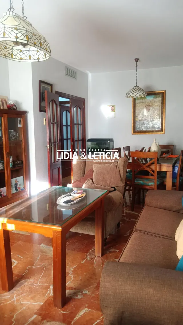 Casa céntrica en Alcalá de Guadaira — 8