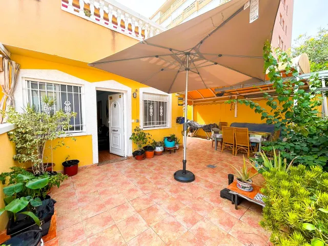 Apartamento 3 habitaciones 57m² en venta - La Mata pueblo