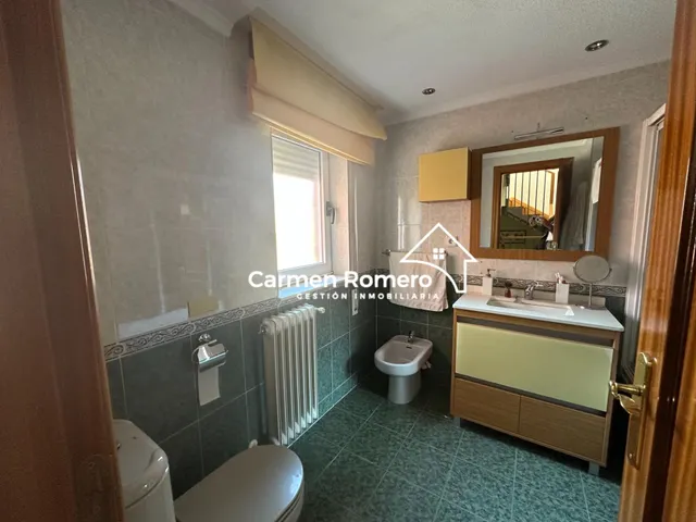 ADOSADO EN VENTA  EN VILLAMAYOR. URB. PIEDRA DORADA — 36