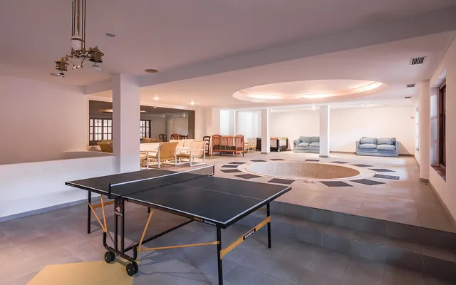 Chalet 20 habitaciones 1785m² en venta - Marbella — 30
