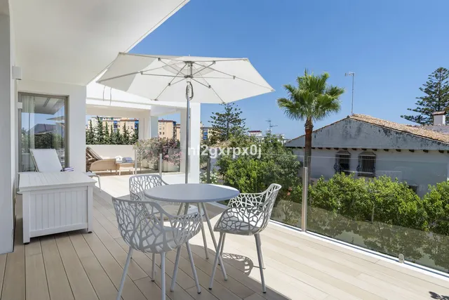 Chalet 3 habitaciones 398m² en venta - Marbella — 2