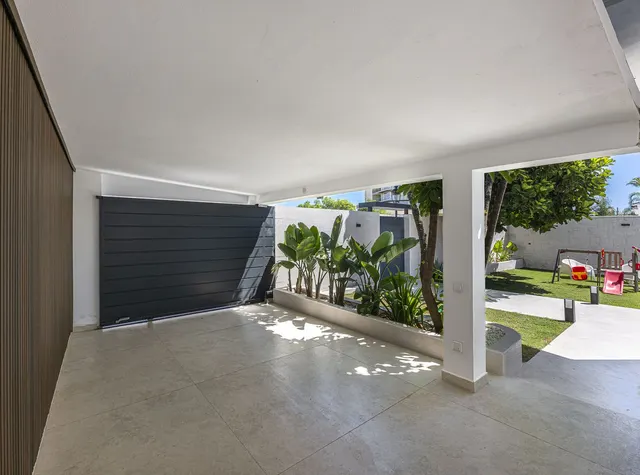 Chalet 3 habitaciones 260m² en venta - Costa Del Sol — 8