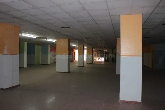 Local comercial en alquiler - CENTRO — 4