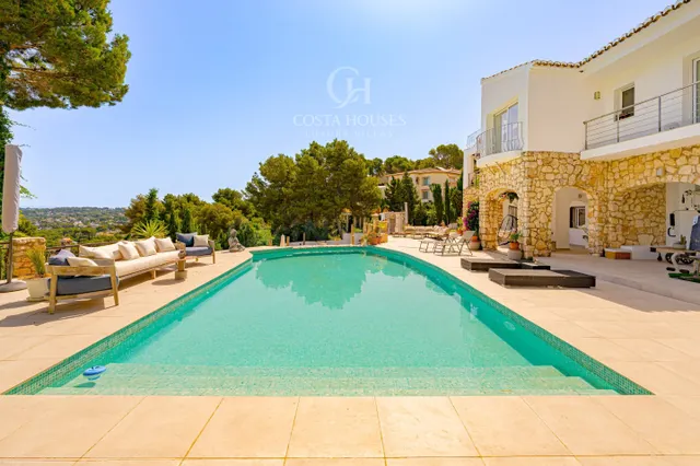 VILLA ELYSIA · VISTAS AL MAR Y SERENIDAD MEDITERRANEA EN JAV - foto 2
