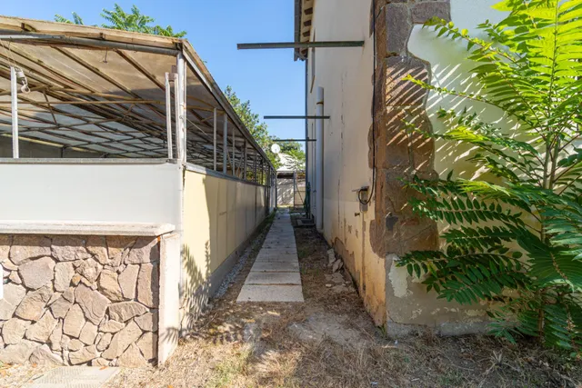 Casa/Chalet independiente de estilo rústico, en Bon Relax, Sant Pere Pescador, a 1Km del mar. — 41