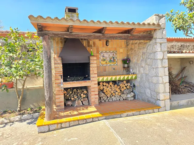 Distinción, privacidad y estilo en el corazón de Canyelles – Una finca excepcional — 46
