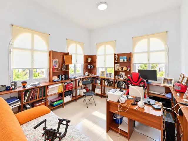 ¡VIVIENDA UNIFAMILIAR DE 245 M2 EN MAIRENA DEL ALJARAFE! — 18