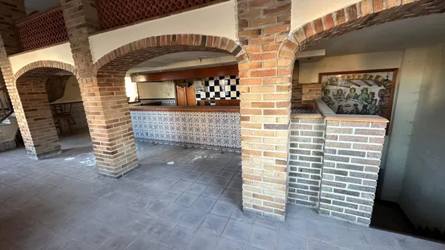 Local comercial 310m² en venta - Camino Onda - Salesianos -  - foto 3