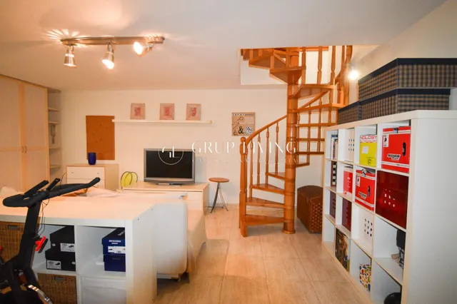 DUPLEX LUMINOSO EN LA LEVANTINA — 38
