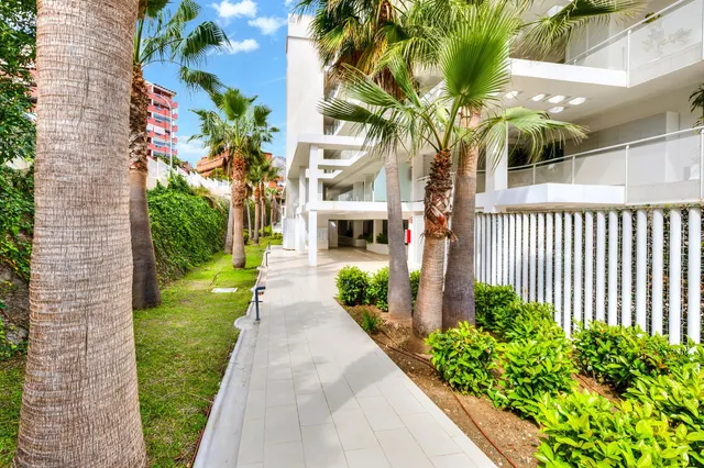 Apartamento 3 habitaciones 98m² en venta - Centro — 25