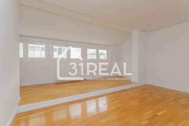 Atico Duplex en quintana - foto 4