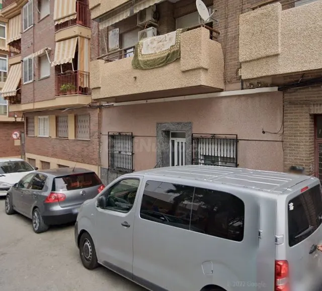 Se vende Piso OKUPADO en Calle San Roque 91 Murcia, (Murcia)