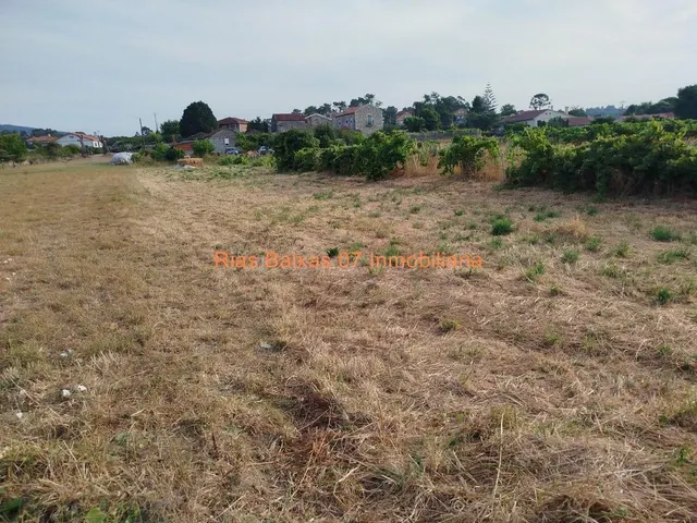 REF 7065 SOLAR LLANO EDIFICABLE DE 1.334 m2 EN ESTAS (TOMIÑO - foto 2