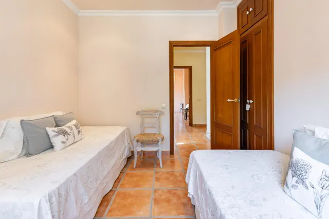 ESPECTACULAR CASA EN NAQUERA — 43