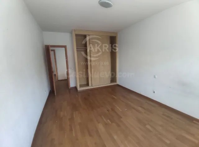 Adosado en Olias Del Rey — 9