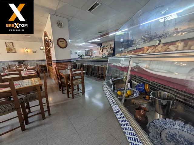 LOCAL EN VENTA JUAN DE BORBON - foto 4