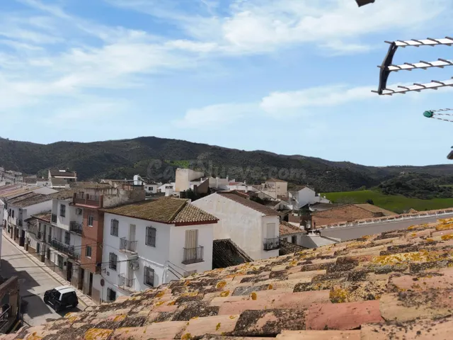 Gran casa de Pueblo de tres Plantas +Terraza 360º - foto 5