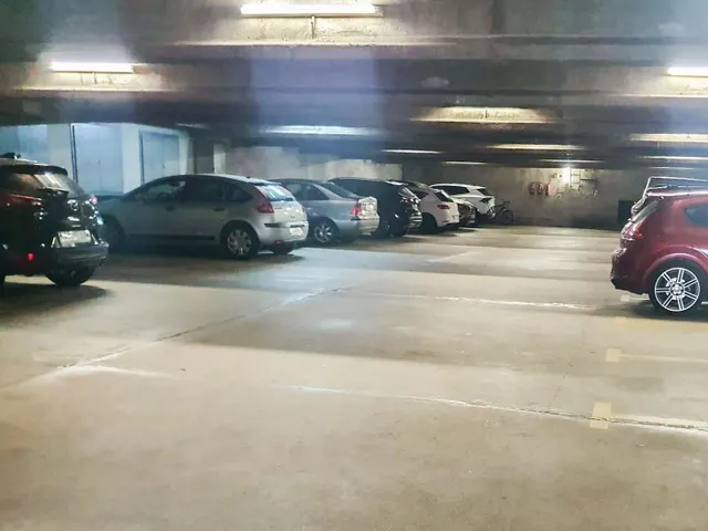 Plaza de parking y trastero a la venta, en El Pla de Martorell — 14
