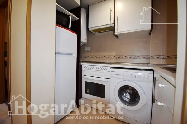 Playa a escasos 100 metros en este luminoso apartamento con terraza y piscina — 10