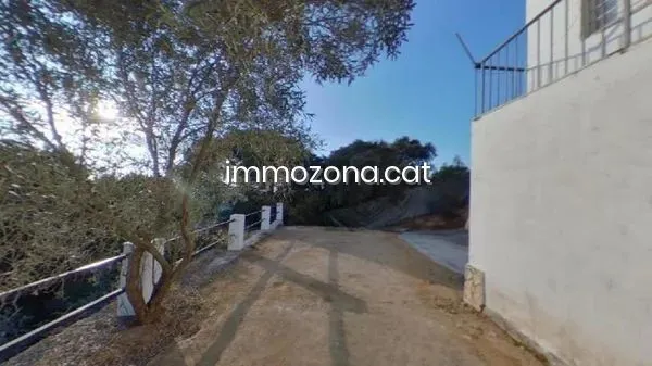 CASA OCUPADA DE 88 M2, 3 habitaciones, 1 BAÑOS, EN C/ CAMPANYA, LLORET DE MAR — 17